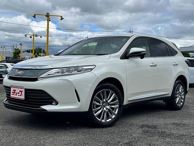 TOYOTA HARRIER 2WD