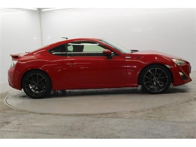 Car thumbnail 4