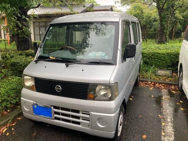 NISSAN