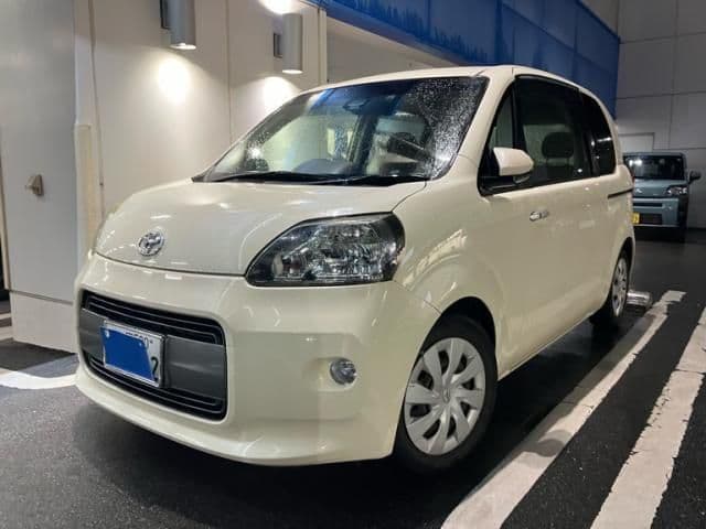TOYOTA PORTE