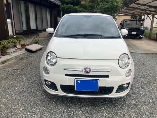 Car image 1