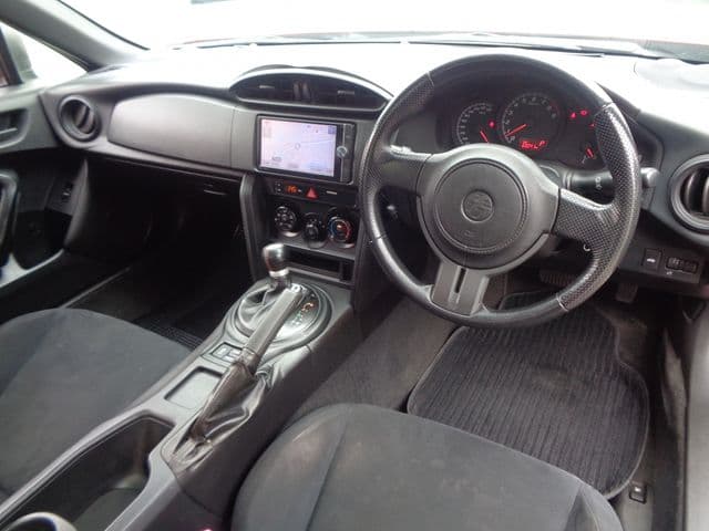 Car thumbnail 3