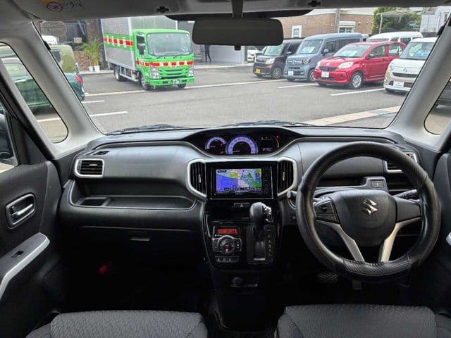 Car thumbnail 3