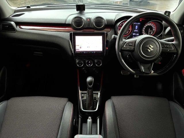 Car thumbnail 4