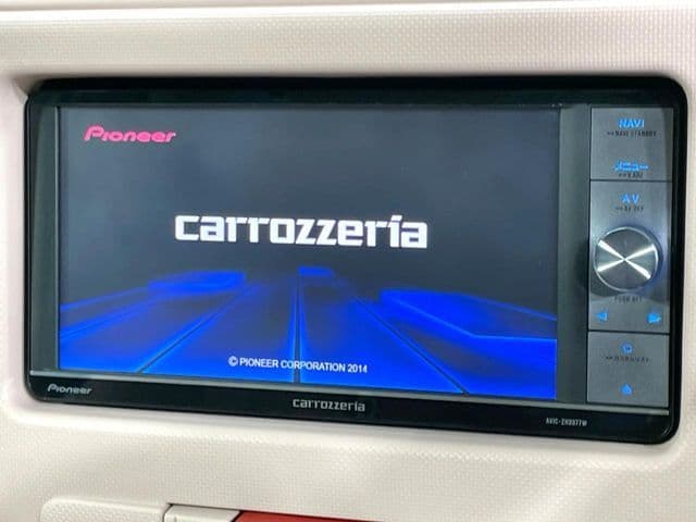 Car thumbnail 3