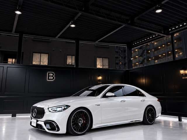 Car thumbnail 3