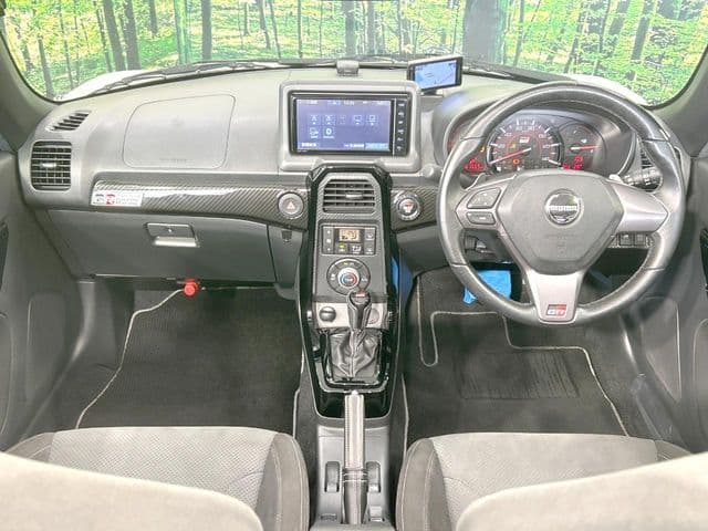 Car thumbnail 2