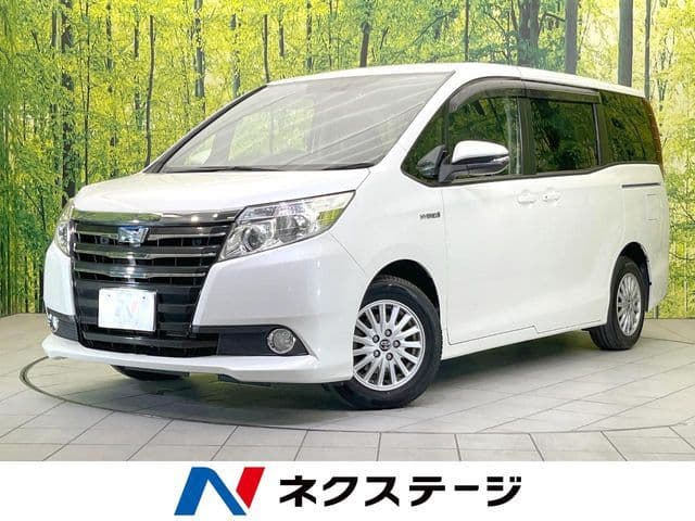 TOYOTA NOAH HYBRID