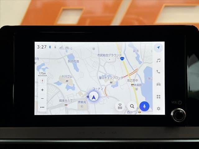 Car thumbnail 3