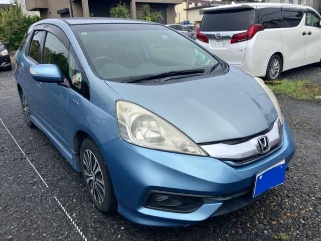 HONDA FIT SHUTTLE HYBRID