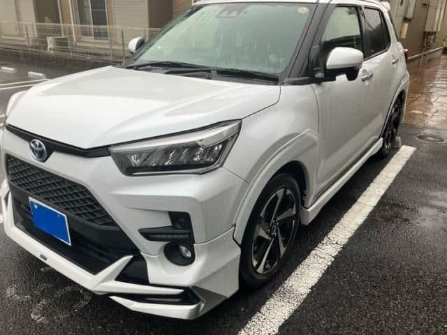 Car thumbnail 4