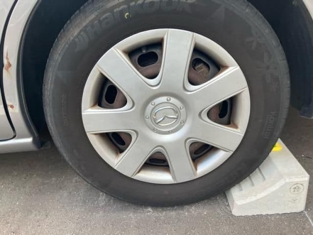 Car thumbnail 4