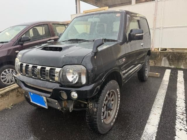 Car thumbnail 2