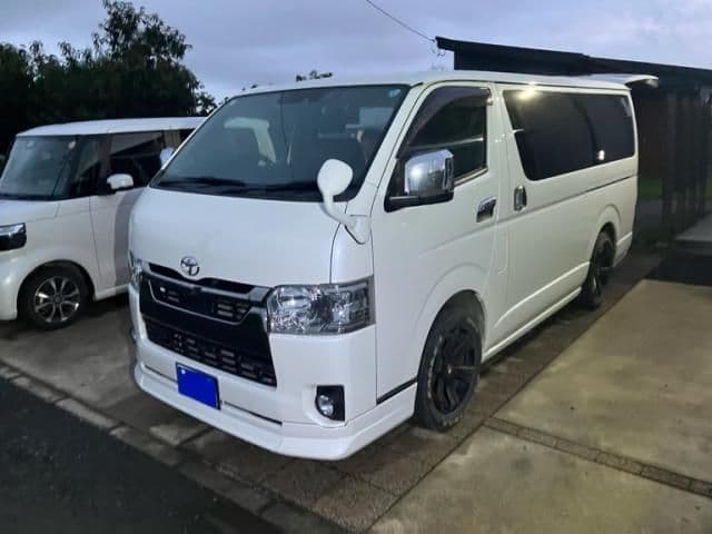 TOYOTA HIACE van 2WD