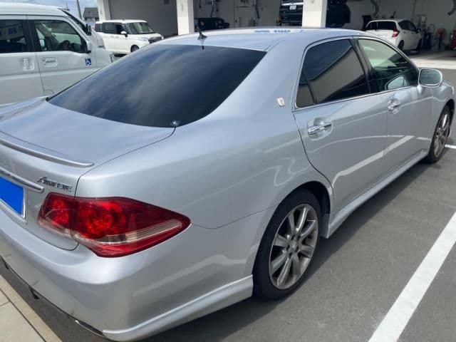 Car thumbnail 3