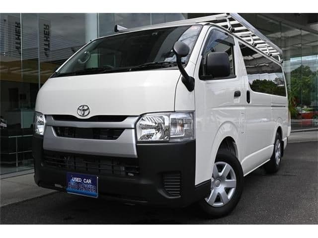 TOYOTA HIACE van 2WD