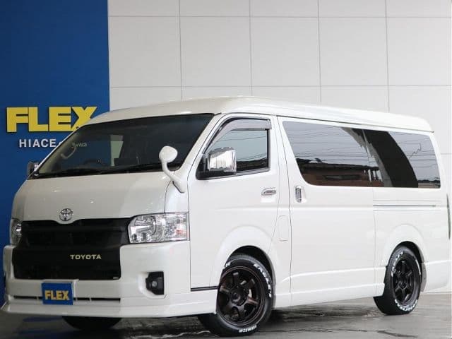 TOYOTA HIACE wagon 4WD