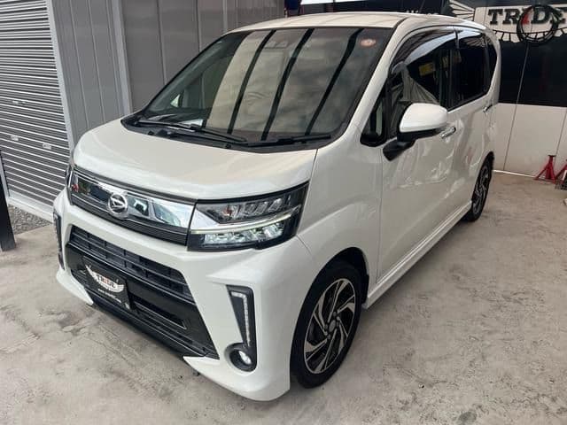 DAIHATSU MOVE CUSTOM