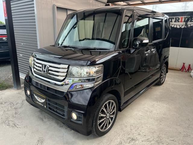 HONDA N BOX CUSTOM