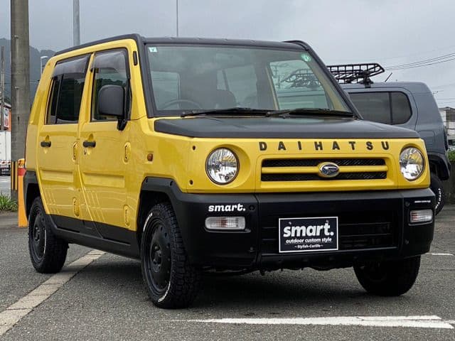Car thumbnail 4