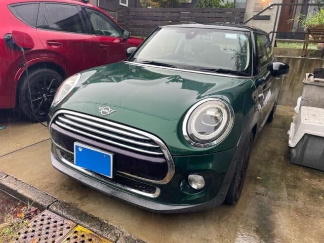 Car thumbnail 2