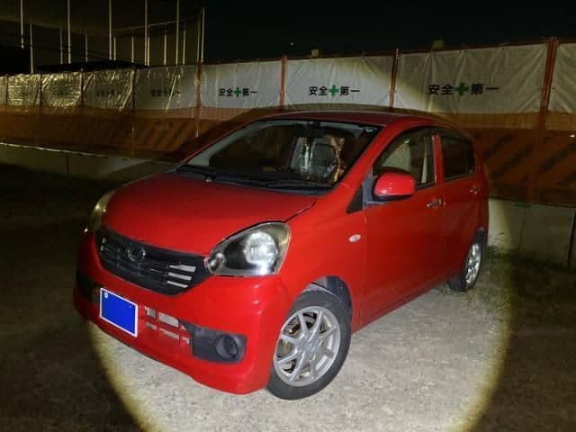 Car thumbnail 3
