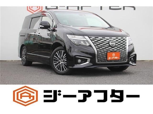 NISSAN ELGRAND  4WD