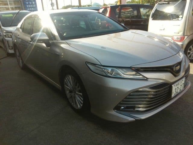 TOYOTA CAMRY HYBRID
