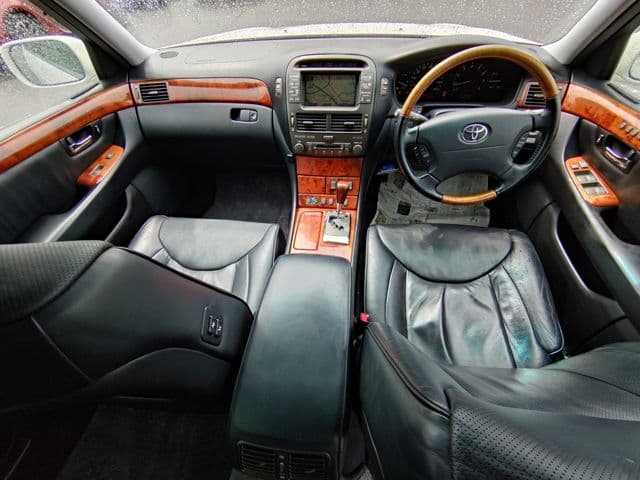 Car thumbnail 2