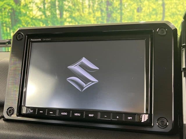 Car thumbnail 3