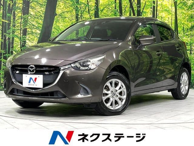 MAZDA DEMIO 4WD