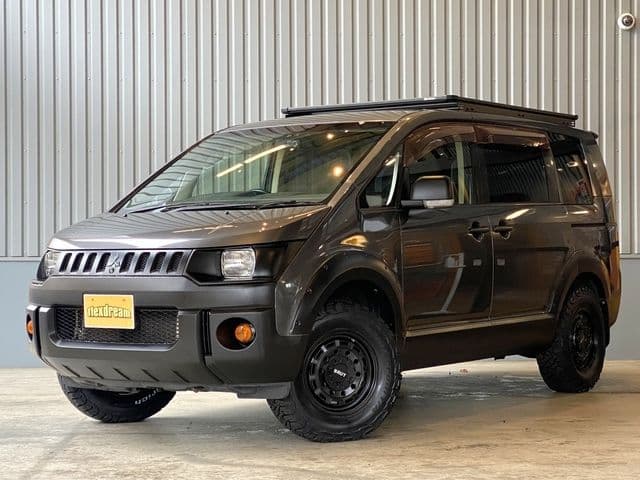 MITSUBISHI DELICA D:5 4WD