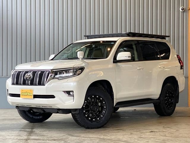 TOYOTA LANDCRUISER PRADO