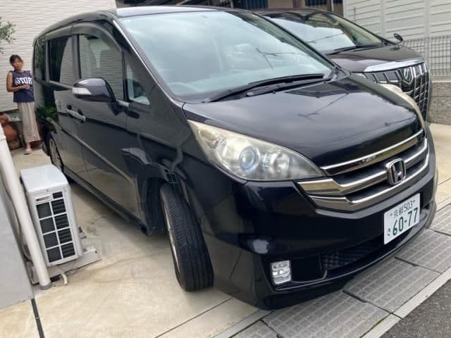 HONDA STEPWAGON SPADA