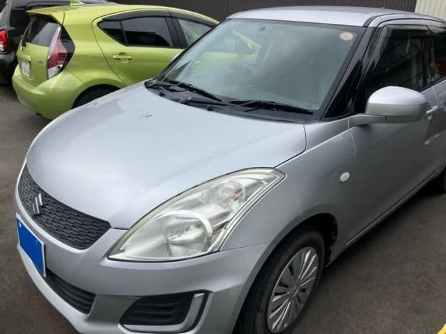 SUZUKI SWIFT 4WD