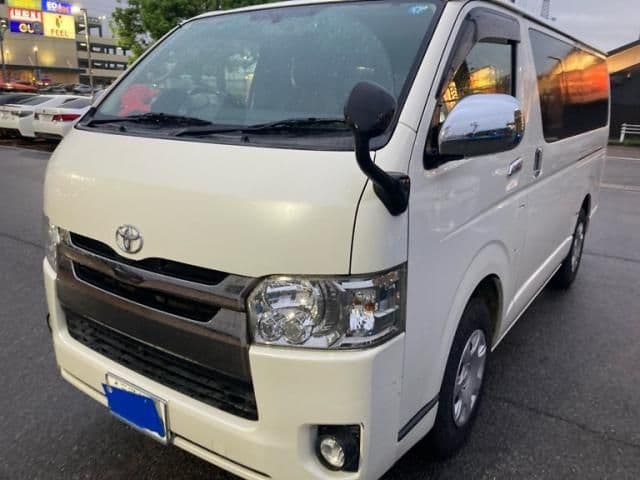 Car image 1