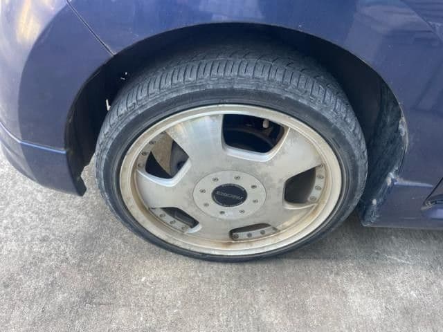 Car thumbnail 4