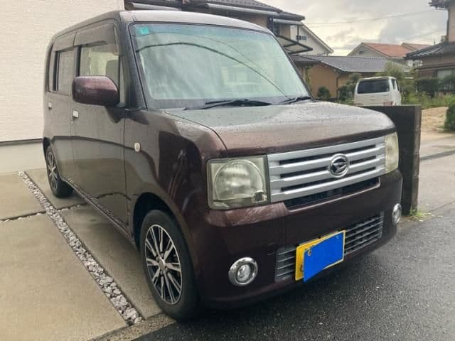 DAIHATSU MOVE CONTE