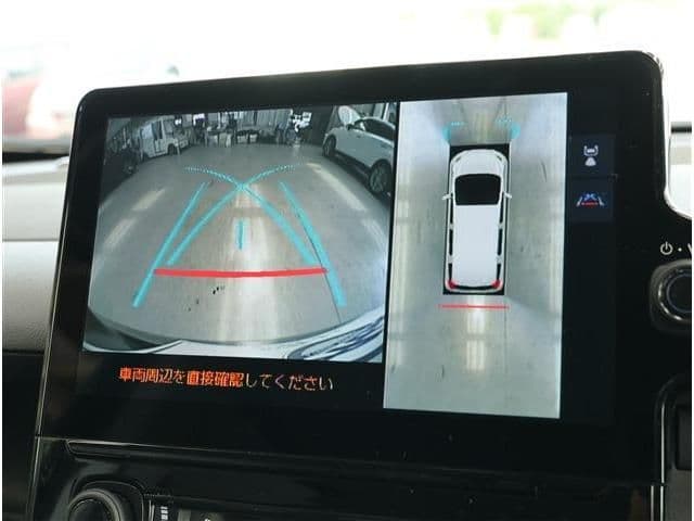 Car thumbnail 4