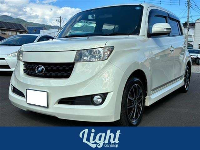 TOYOTA bB