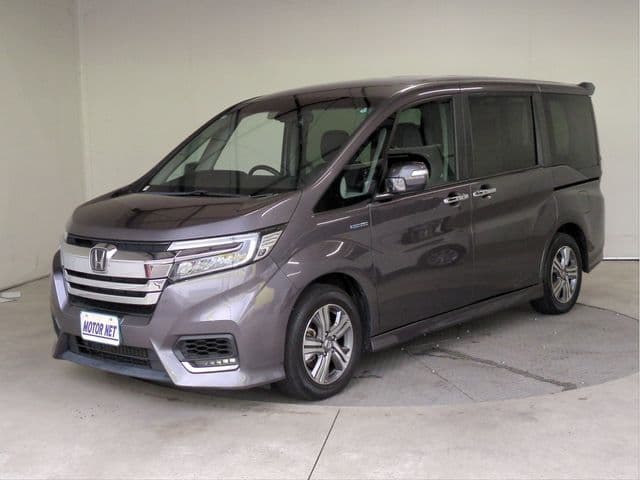 HONDA STEPWAGON SPADA