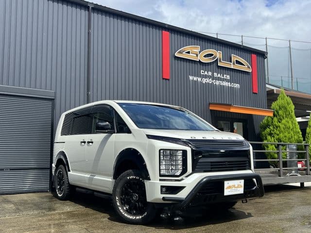 MITSUBISHI DELICA D:5 4WD