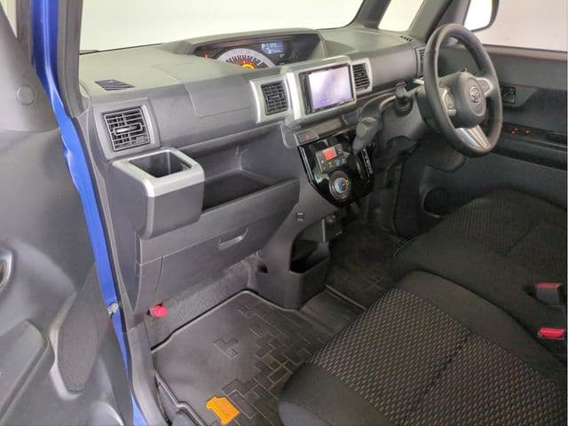 Car thumbnail 3
