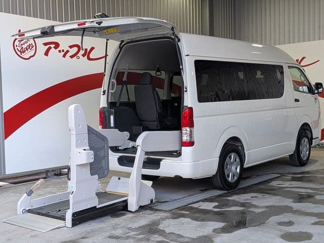 TOYOTA HIACE van 4WD