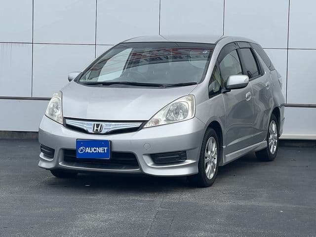 HONDA FIT SHUTTLE HYBRID