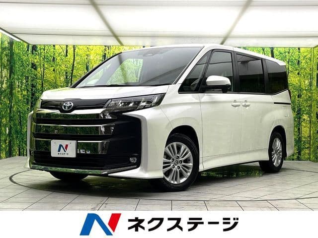 TOYOTA NOAH HYBRID