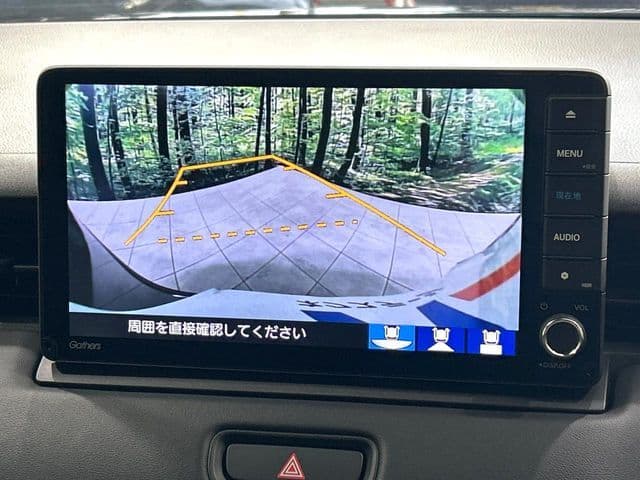 Car thumbnail 4