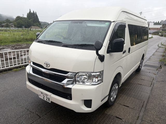 TOYOTA HIACE van 4WD
