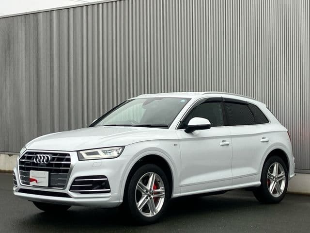 AUDI AUDI Q5