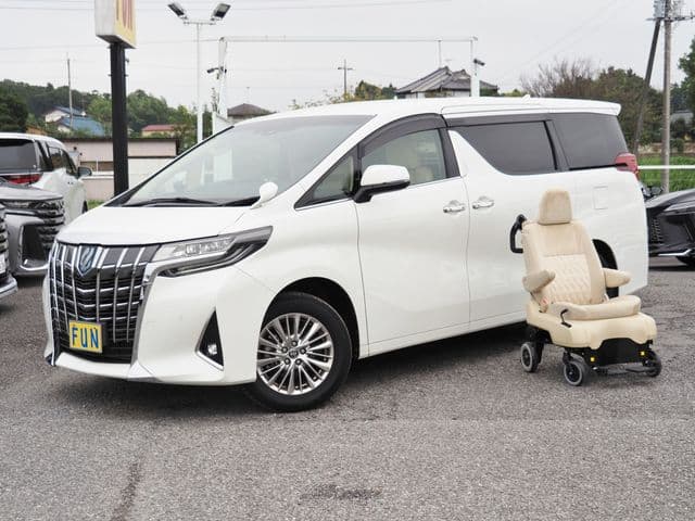 TOYOTA ALPHARD hybrid 4WD